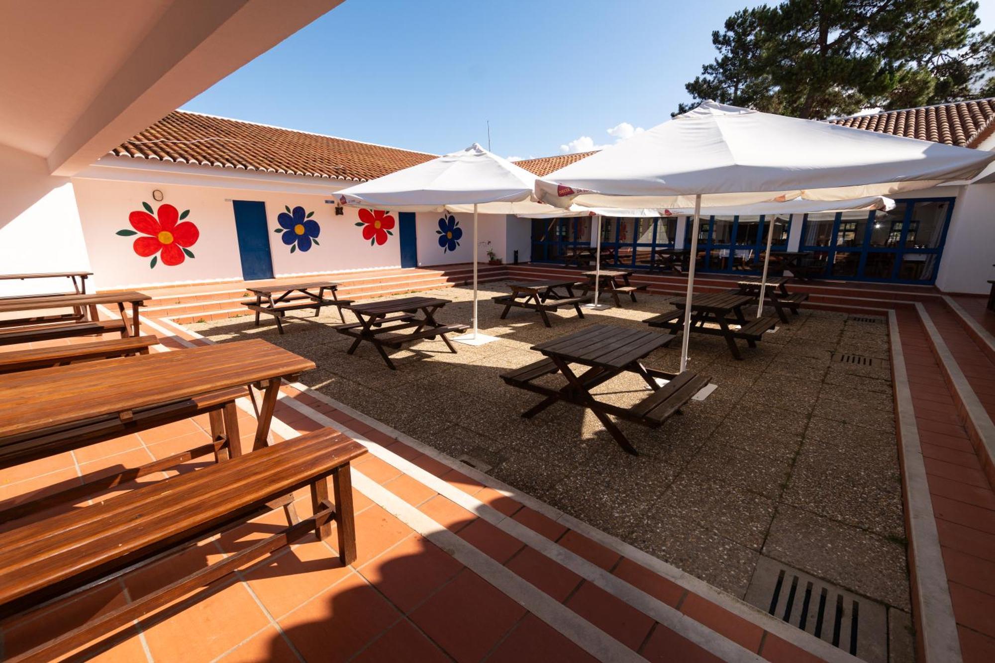 Hotel Parque De Campismo Orbitur Sitava Milfontes Malhadinhas Exteriér fotografie