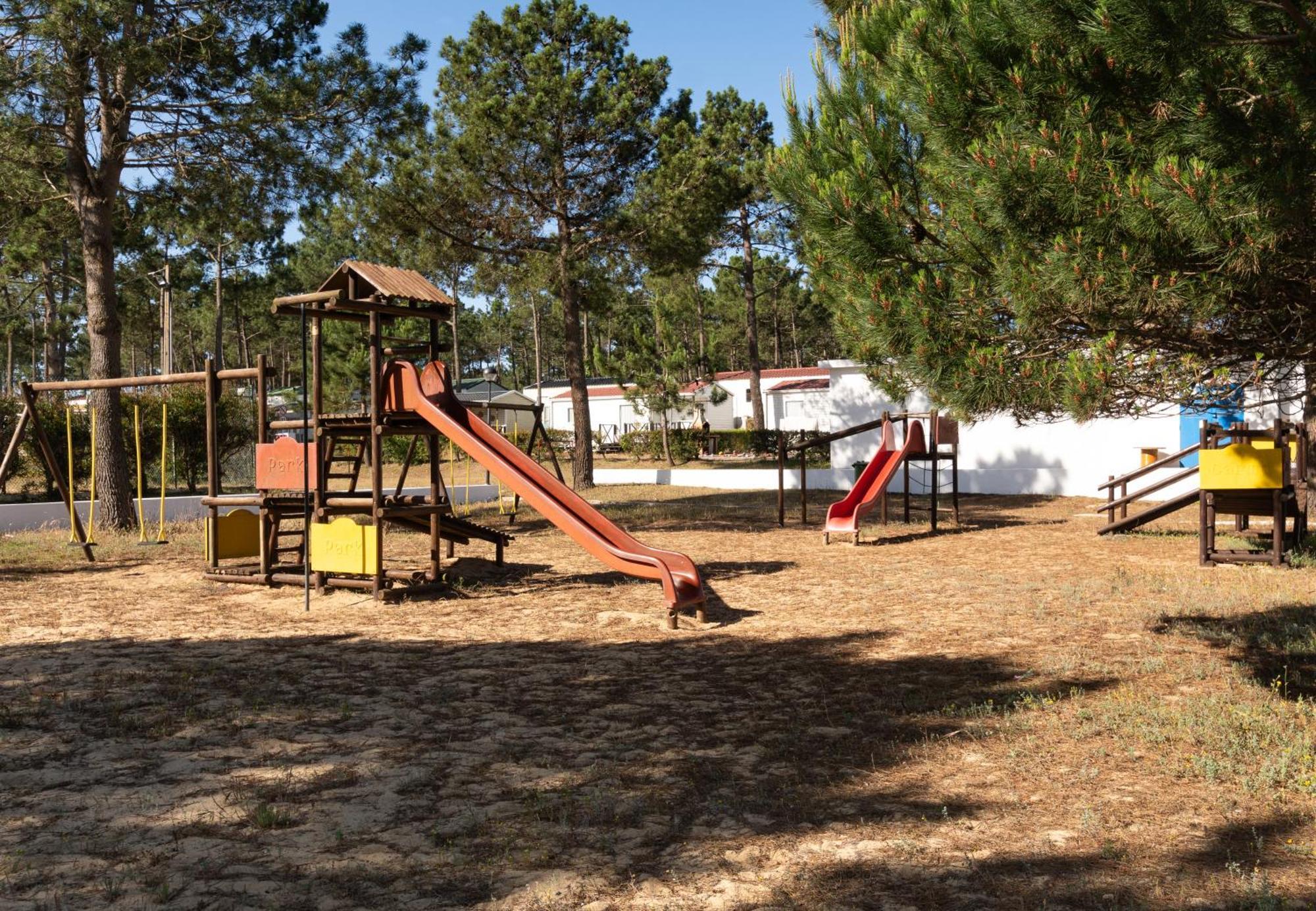 Hotel Parque De Campismo Orbitur Sitava Milfontes Malhadinhas Exteriér fotografie
