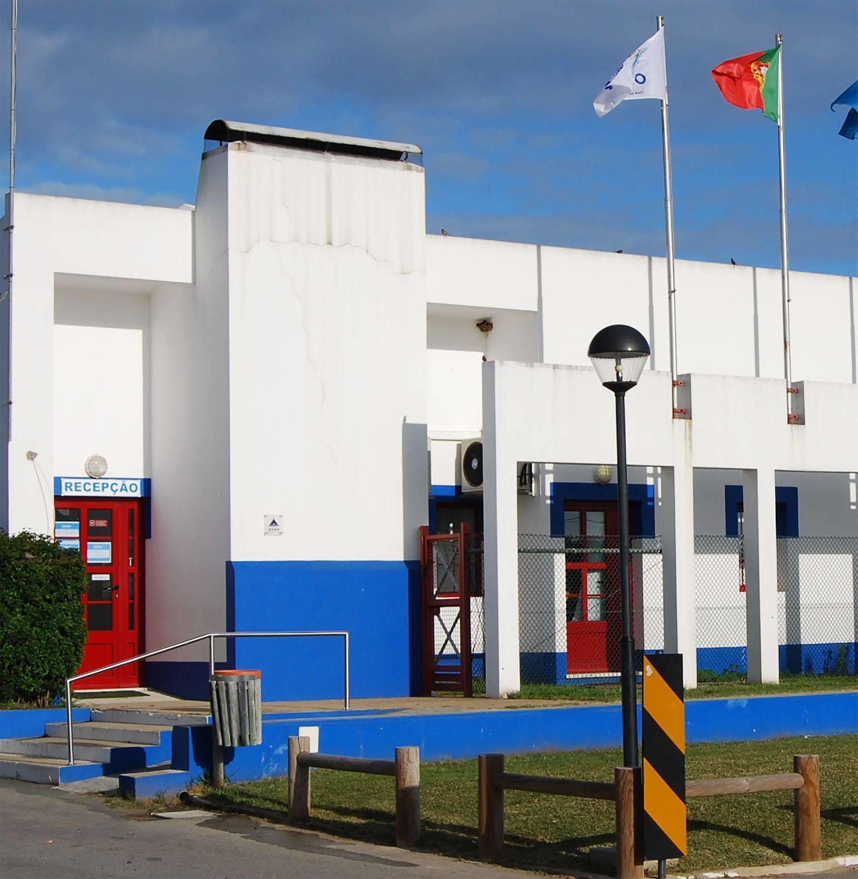 Hotel Parque De Campismo Orbitur Sitava Milfontes Malhadinhas Exteriér fotografie