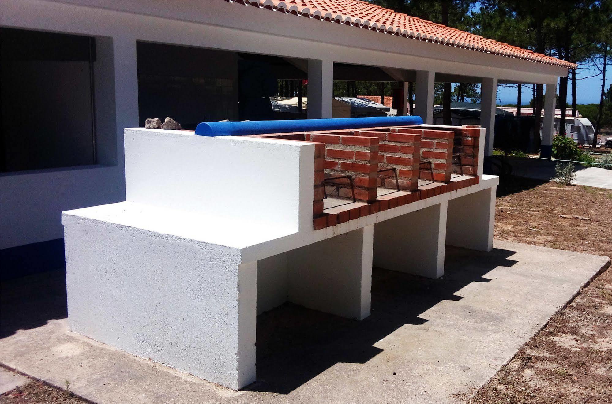 Hotel Parque De Campismo Orbitur Sitava Milfontes Malhadinhas Exteriér fotografie